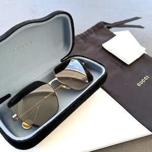 Gucci Square frame Sunglasses